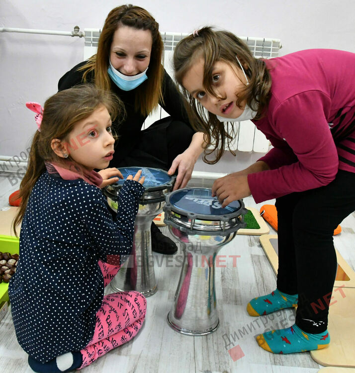 В ОУ "Пенчо Славейков" откриха Сензорна стая