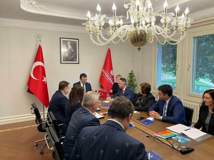 Кметовете на Димитровград и Истанбул се срещнаха в турския мегаполис