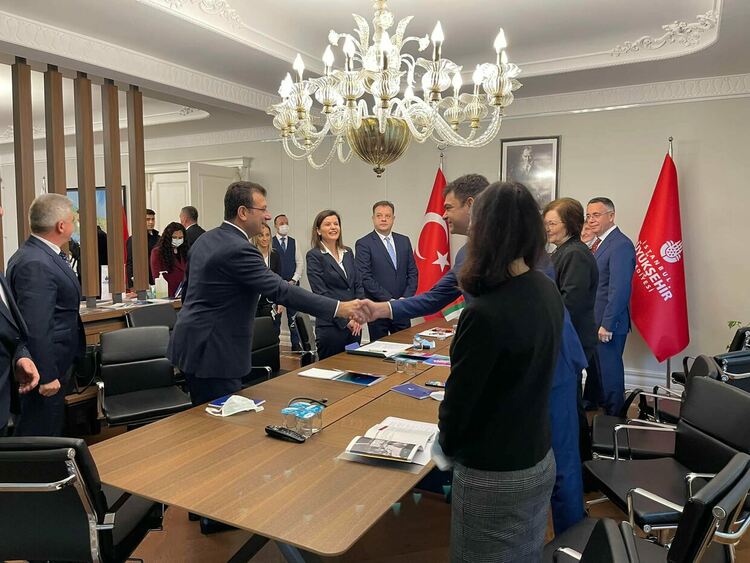 Кметовете на Димитровград и Истанбул се срещнаха в турския мегаполис