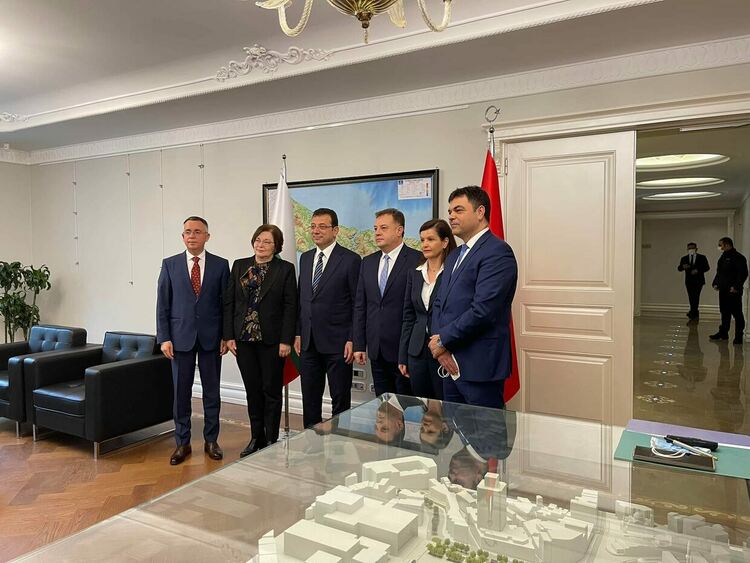 Кметовете на Димитровград и Истанбул се срещнаха в турския мегаполис