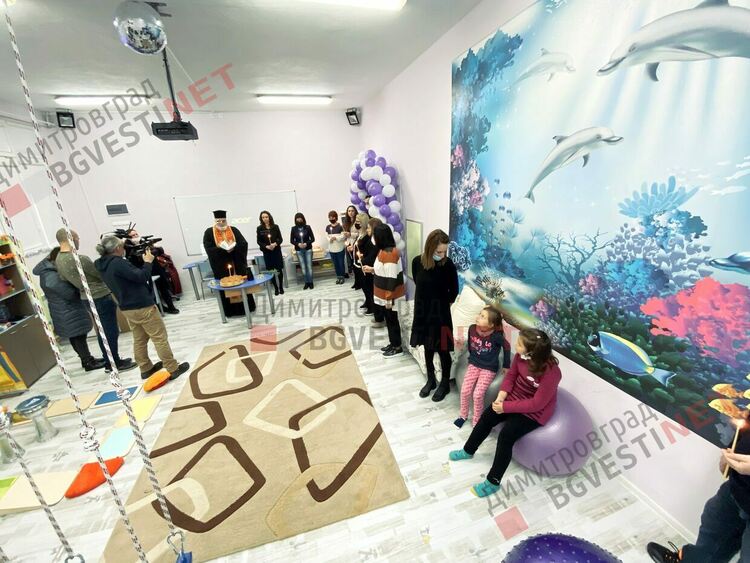 В ОУ "Пенчо Славейков" откриха Сензорна стая