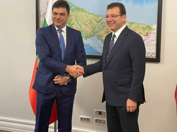 Кметовете на Димитровград и Истанбул се срещнаха в турския мегаполис