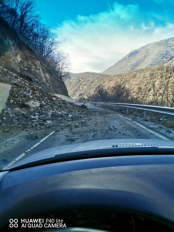 Снимка:Светломир Кибарев в групата I see you KAT Devin