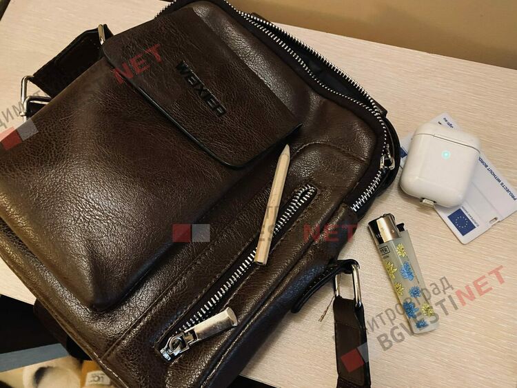 Добрият пример: как една мъжка чантичка се завърна при притежателя си