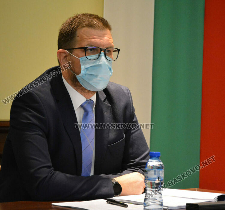 Скъпият ток прекрои бюджета на Хасково, таксата за боклука остава същата