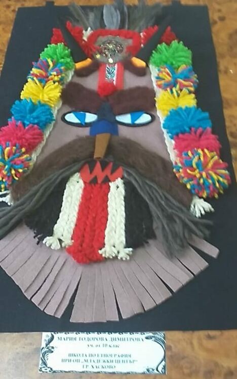 Шест награди за школата по етнография при Младежки център