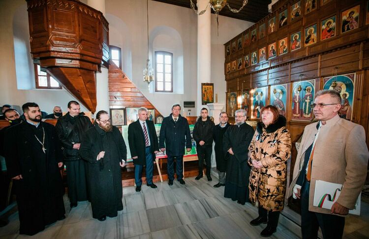 Изложба за 125-години организирано тракийско движение е подредена в Одрин