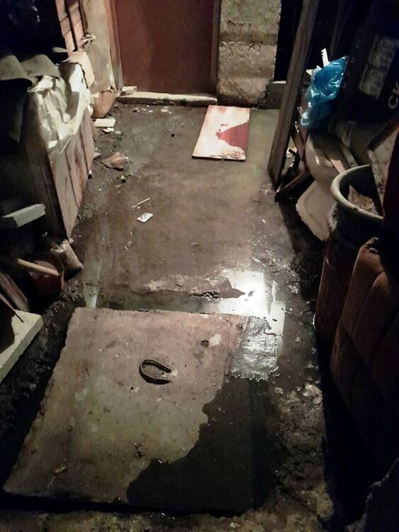 Проблем с ВИК пълни мазета в блок „22“ във „Възрожденци“ с обратни води