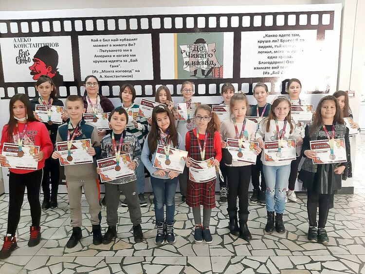 20 медала за алековци в международно математическо състезание