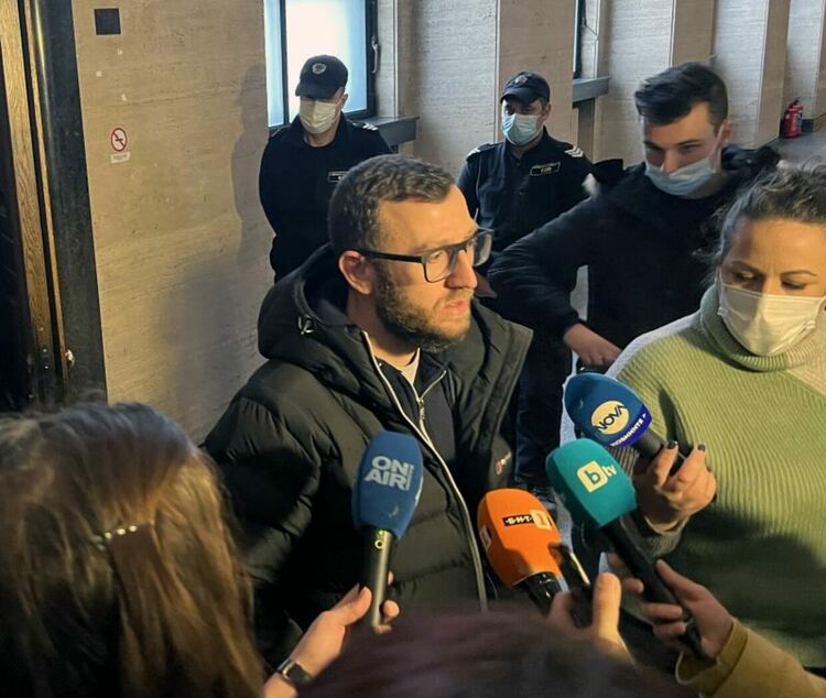 Обвиненият за източването на парите за Хемус иска да разкаже на Бойко Рашков и Гешев за схемата