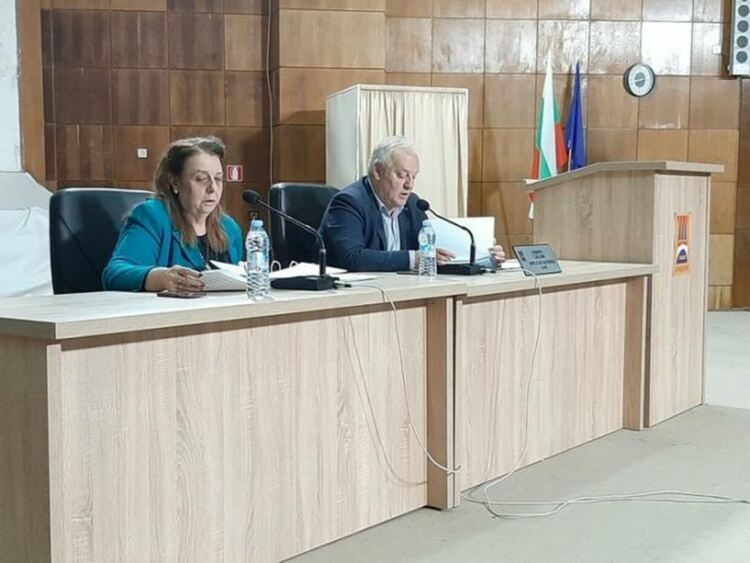 Няма да създават Общински културен център в Смолян в РДТ "Николай Хайтов"
