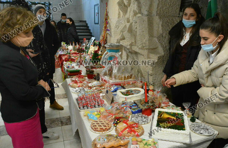 25 учебни заведения подкрепиха базара за създаване на кабинет по репродуктивна медицина