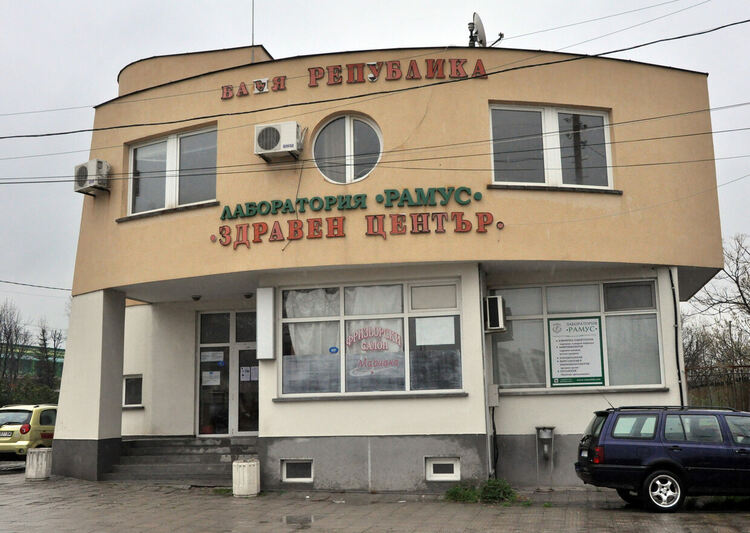 Приютът за бездомници в Хасково не отвори врати