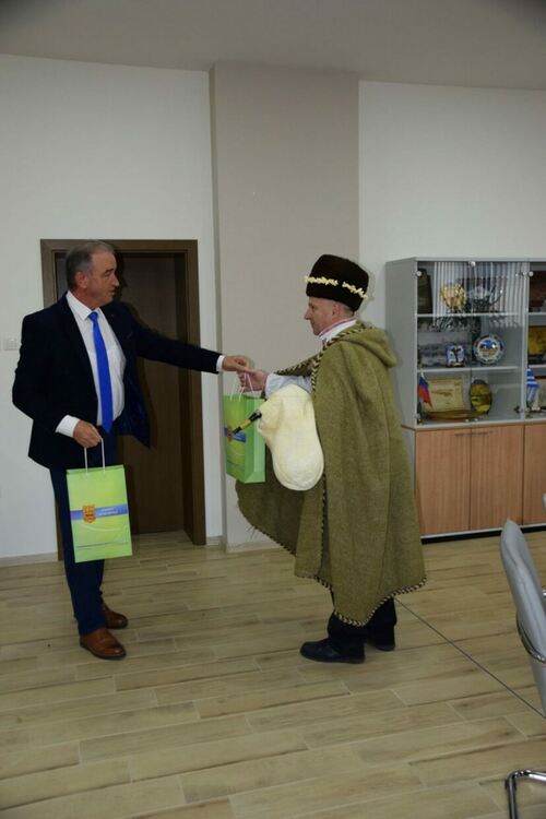 Община Асеновград бе домакин на вълнуващо гостуване на коледари 