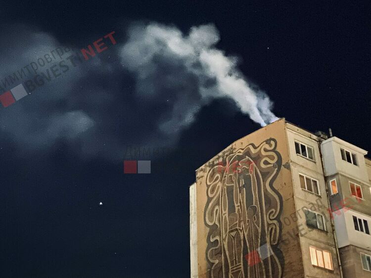 Гасиха пожар в димитровградски жилищен блок