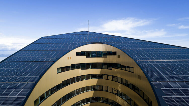 Община Перник подготвя проект за енергийно независими сгради