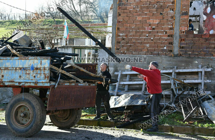 Семейство остана без дом за Коледа след пожар
