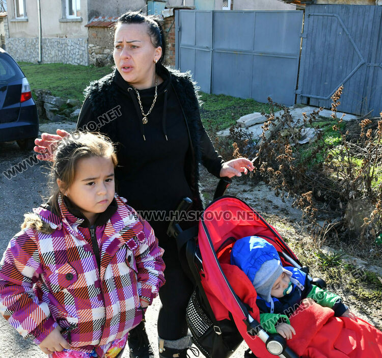 Съседката Силвия Фотева