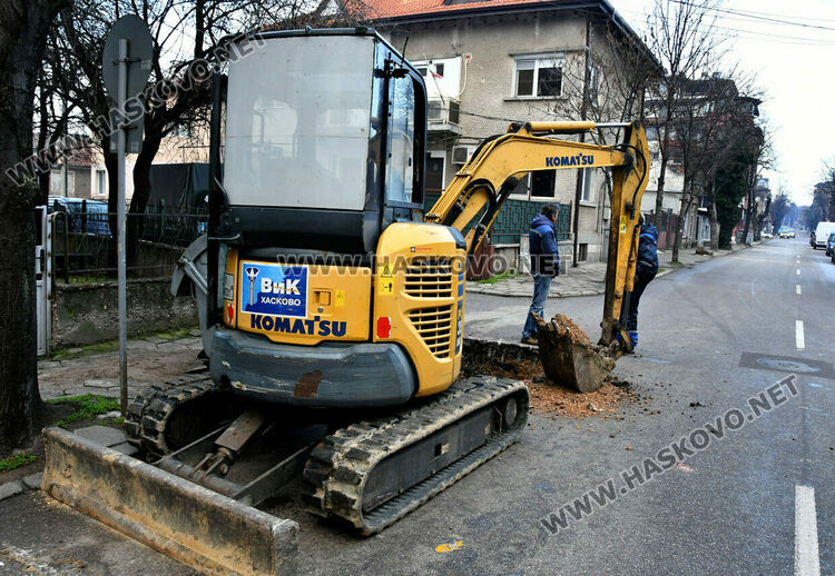 Част от ул. „Кирил и Методий“ без вода заради авария