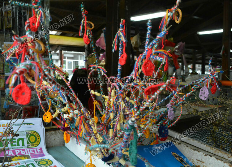 За новогодишната трапеза на пазара: от дрян до ягоди