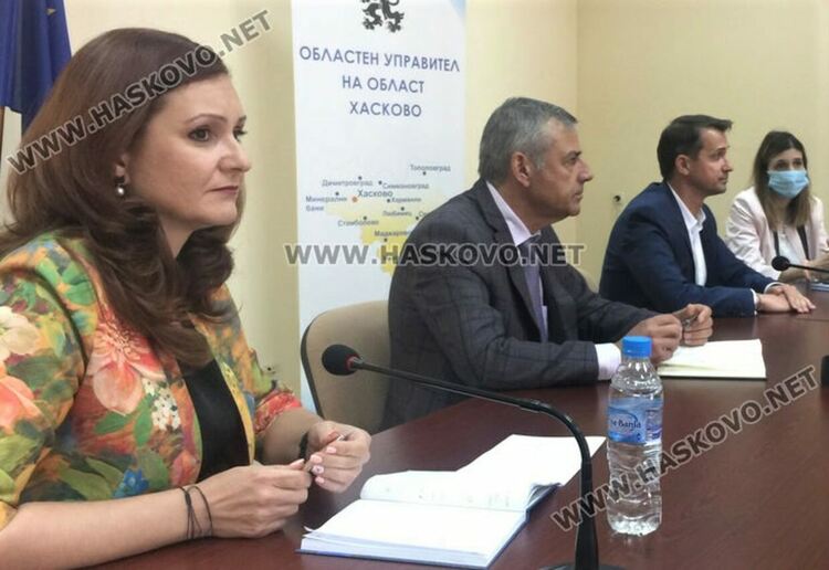 Един заместник на областния управител в Хасково