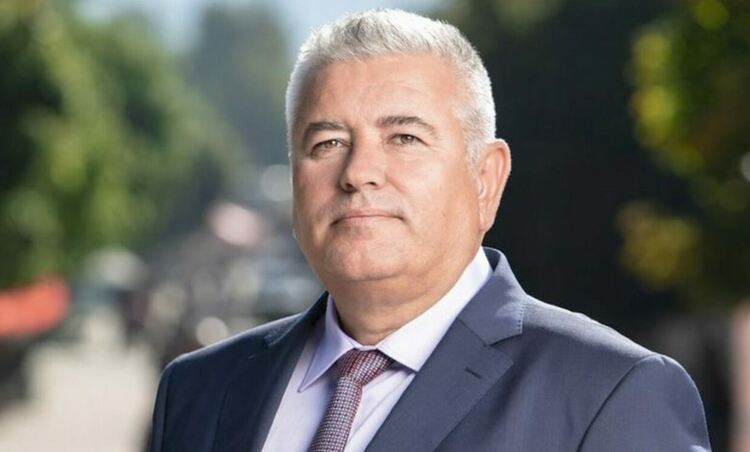 Сабрутев: Зедно имаме силите и куража да се справим с трудностите