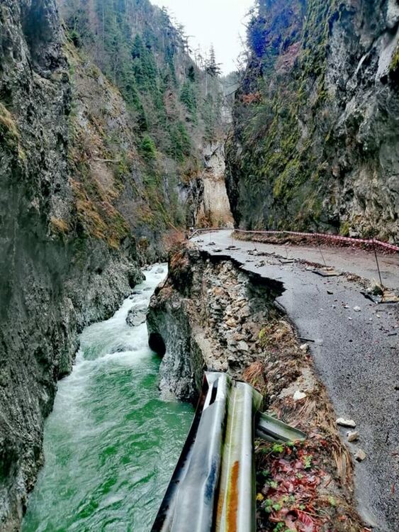 Туристите си тръгнаха от Триград, нови скоро няма да има