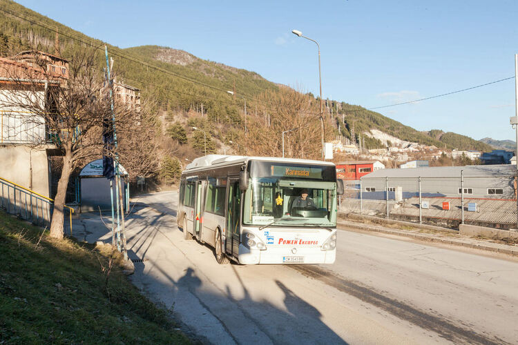 Продължава техническото обновяване на смолянските автобуси с гласово оповестяване