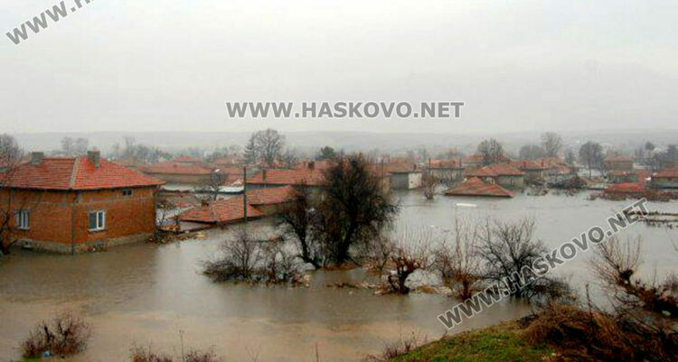 11 вещи лица и над  80 свидетели на разпит за наводнението в с.Бисер