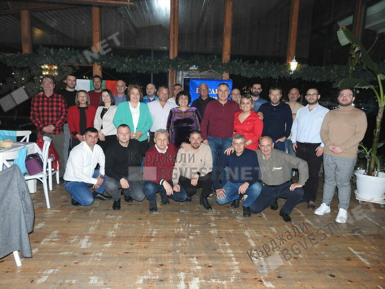 Ротарианците от Кърджали и Момчилград с грижа към децата лишени от родителско внимание