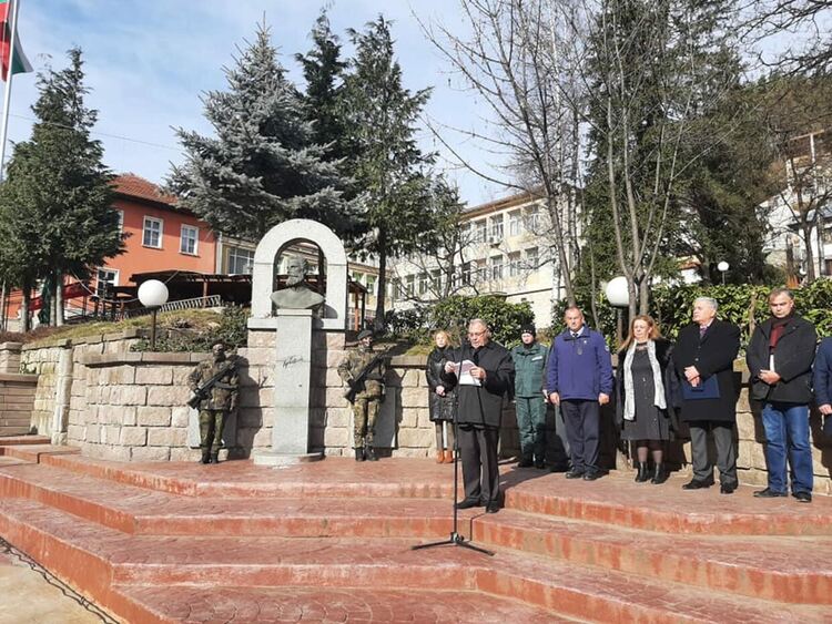 Смолян почете 174-тата годишнина от рождението на Христо Ботев