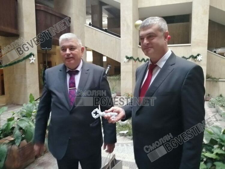 Емил Хумчев официално пое управлението на Смолянска област
