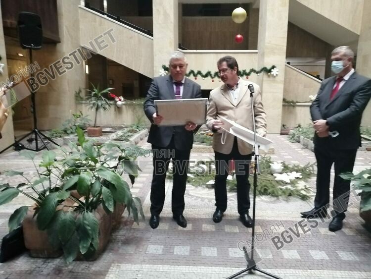 Емил Хумчев официално пое управлението на Смолянска област