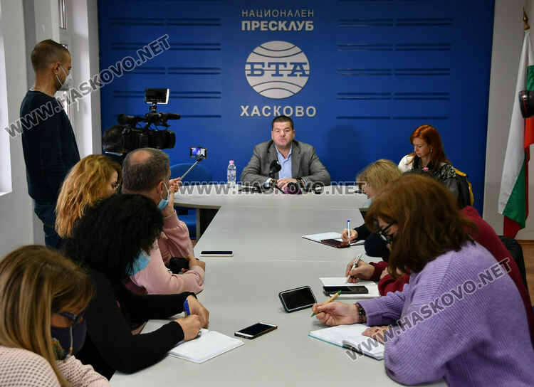 Умуват за компенсации за водата на димитровградчани, ако местното ВиК влезе в холдинга