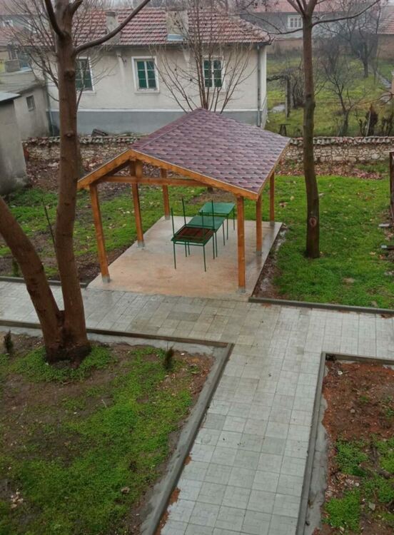 Изградиха нови места за отдих в Конуш и Избеглии