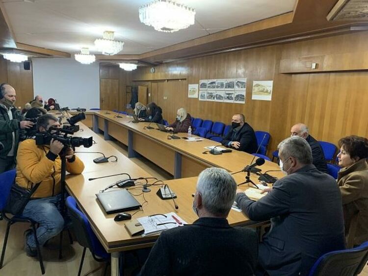 При влизане на областта в тъмночервена зона спират работата на нощните заведения