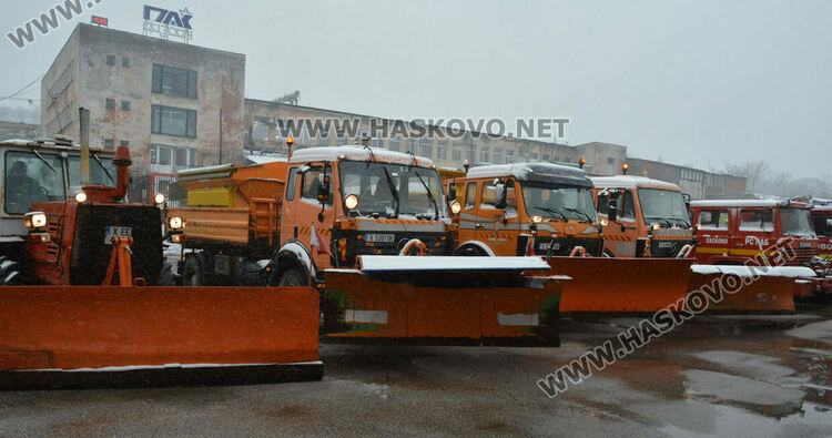 &bdquo;Екопрогрес&ldquo; в готовност да чисти снега в Хасково