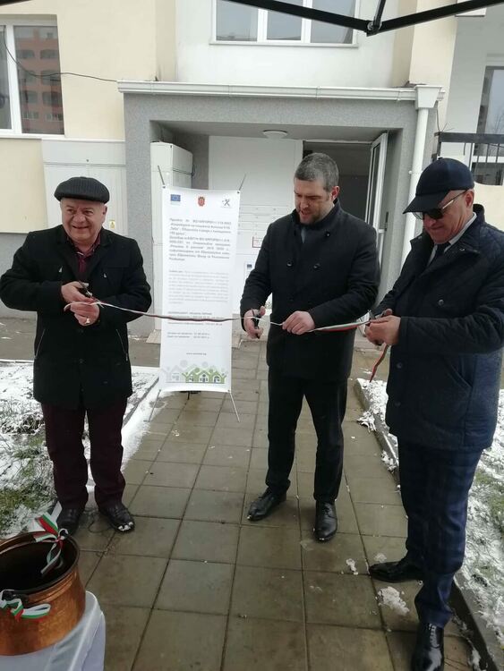 Официална церемония по откриването на обект „Изграждане на социални жилища в кв. „Тева“ /снимки/