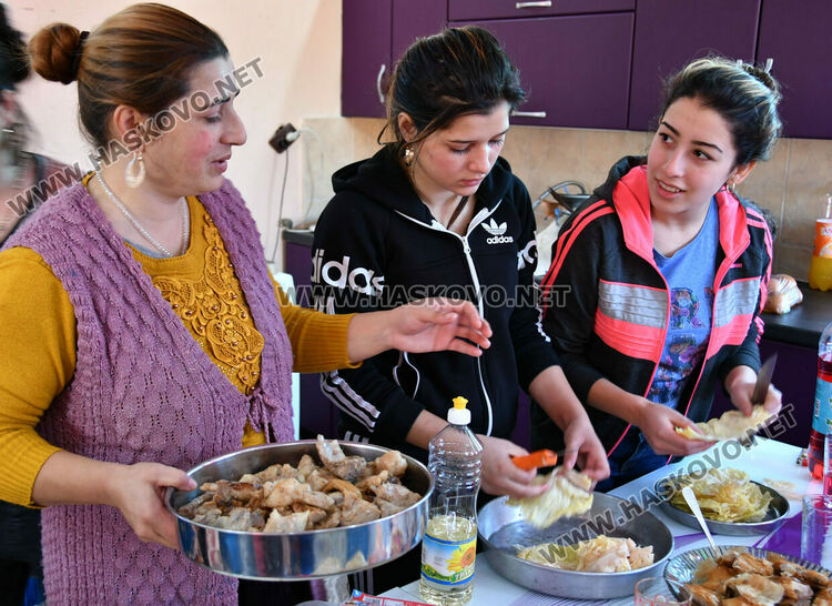 Калайджии от Хасковско се подготвят да посрещнат ромската Нова година