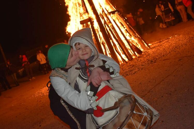 Пъстър бе празникът и в село Зидарци