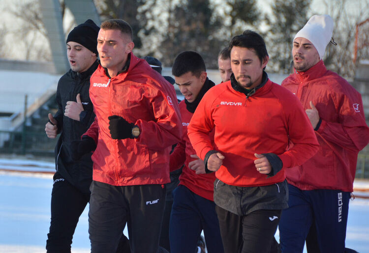 Промяна в програмата на „Саяна Хасково“, отпаднаха мачовете с „Берое“ и „Борислав“