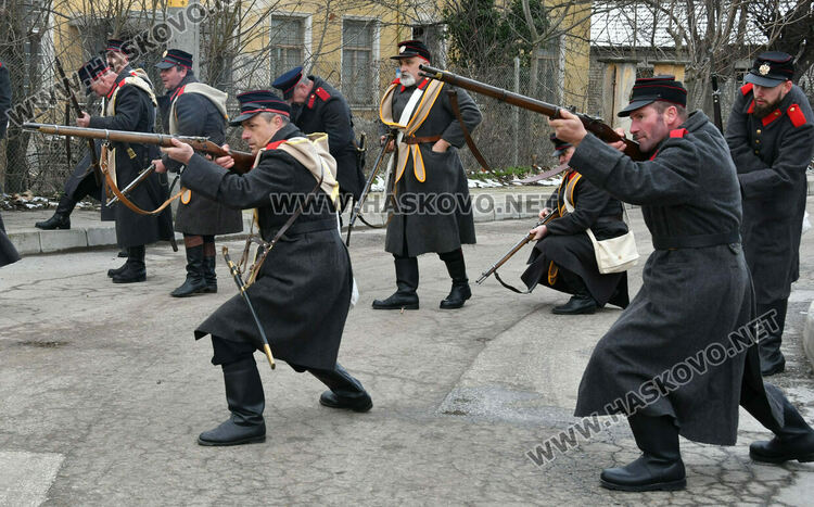 Харманли чества Освобождението си с възстановка на героичната победа