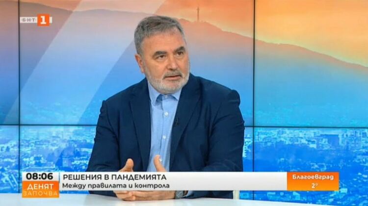 Доц. Кунчев: Нарастването на заразените с COVID-19 ще продължи в следващите седмици