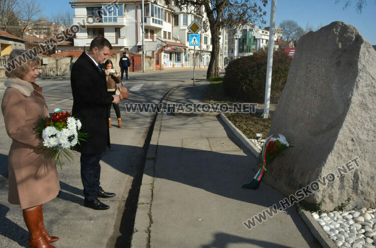 Камбанен звън огласи Хасково по повод 144 години от Освобождението