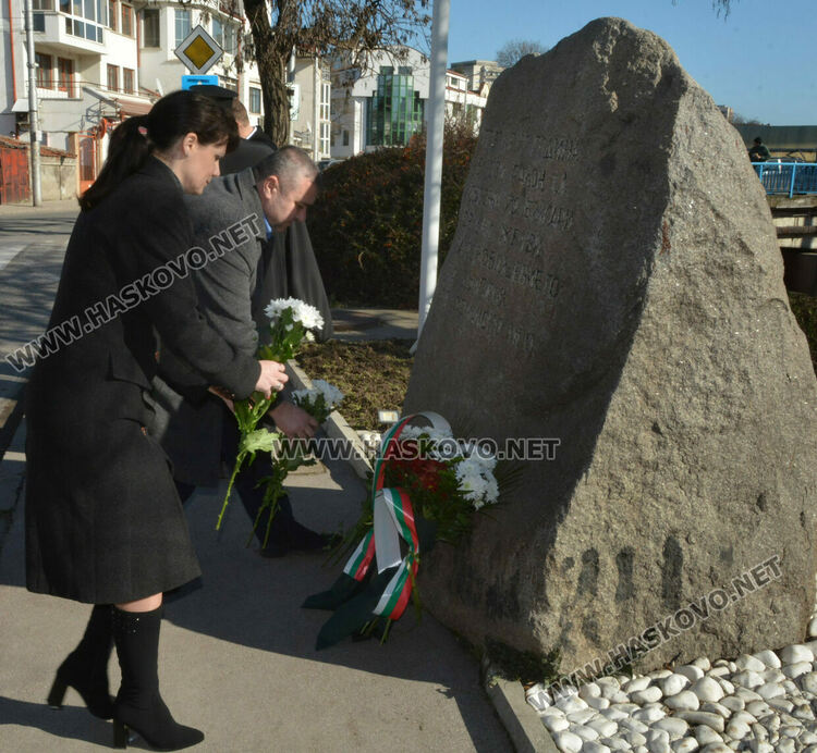 Камбанен звън огласи Хасково по повод 144 години от Освобождението