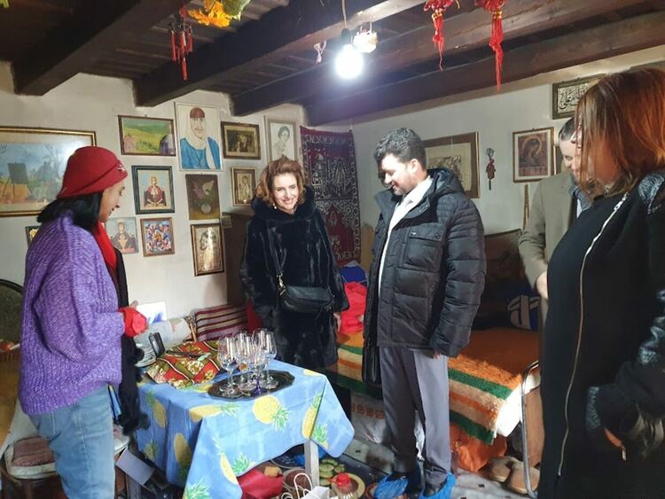 Оля Ал-Ахмед показа как къщата на майка ѝ Ваня Петкова ще се превърне в културен център 