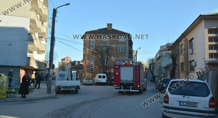 Изпуши комин на двуетажна къща в Хасково