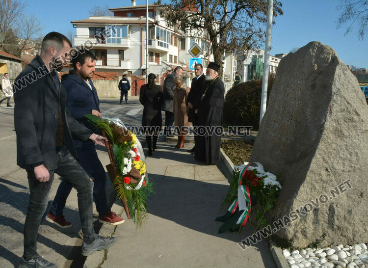 Камбанен звън огласи Хасково по повод 144 години от Освобождението