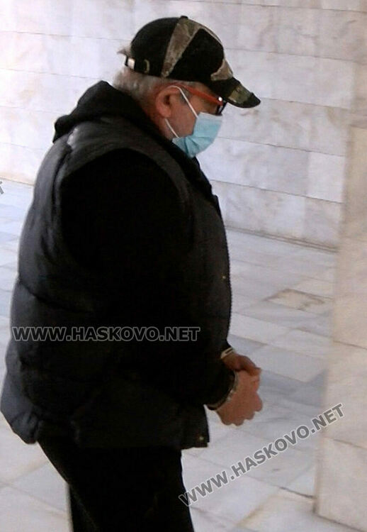 Красимир Милев отрязал ухото на своя познат заради 30 лева и го дал на кучето