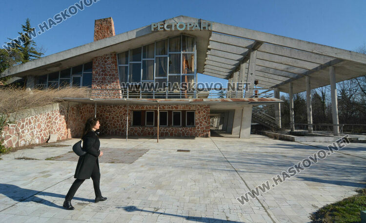 Сигнал от Харманли до министъра на културата за рушащия се паметник на Изворът на Белоногата